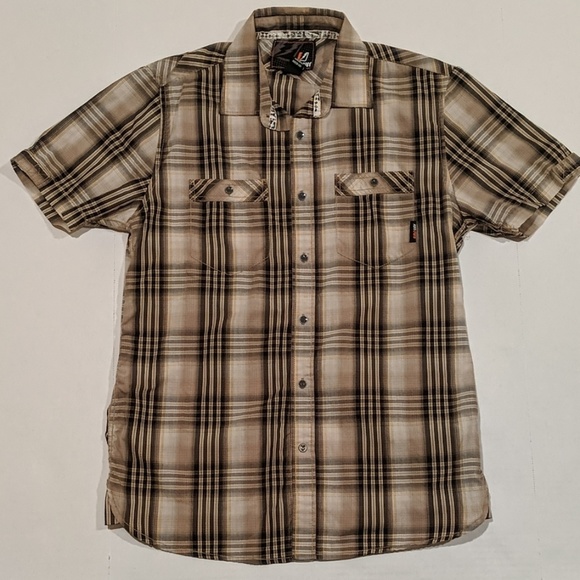 Amplify Other - Men's casual button up shirt.